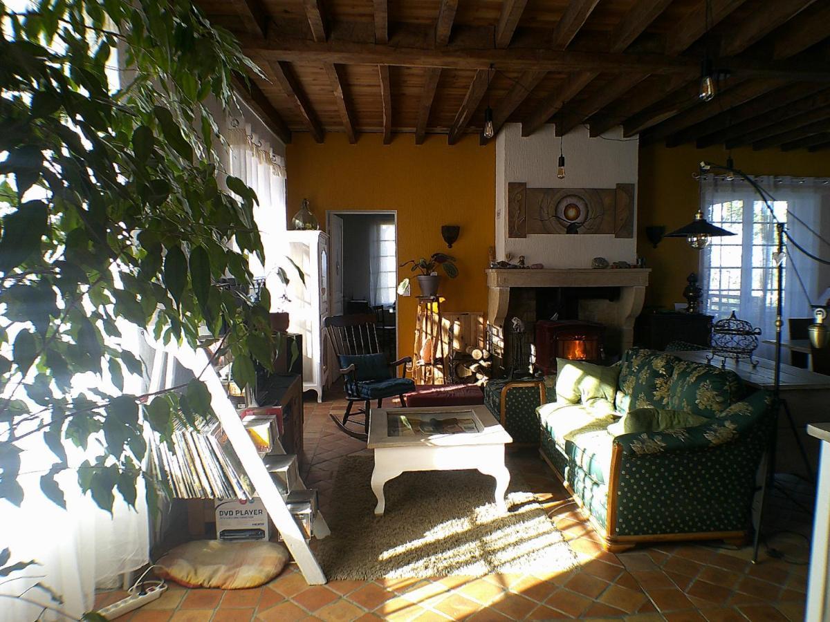Le Clocooning Chambres D'Hotes Chez L'Habitant Billy  Екстериор снимка